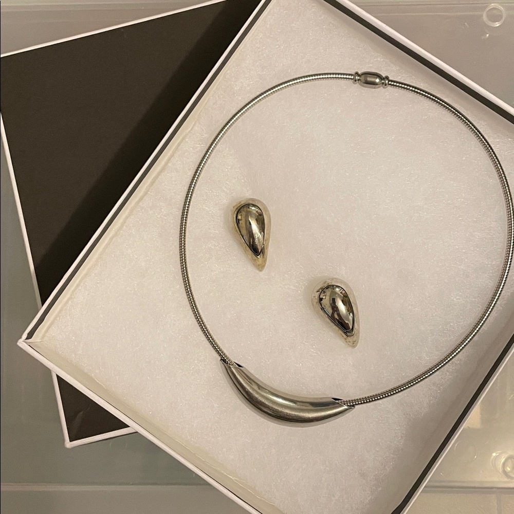F12 - Fashion Jewelry Silver Tone Eyedrop Set